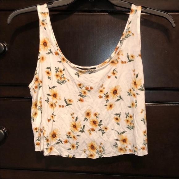 Floral Tank - Picture 1 of 2